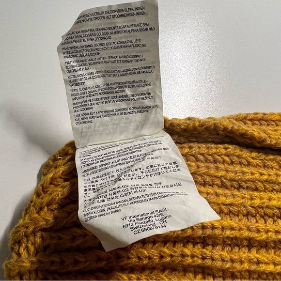 🌸3 for$25🌸Vans beanie/toque unisex - Picture 6 of 7